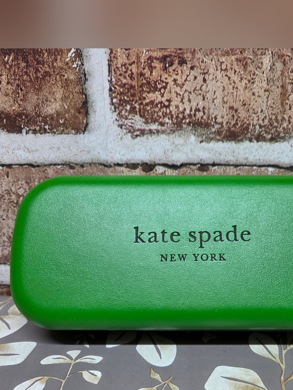kate spade Bright Green and Black Hard Eyewear Case